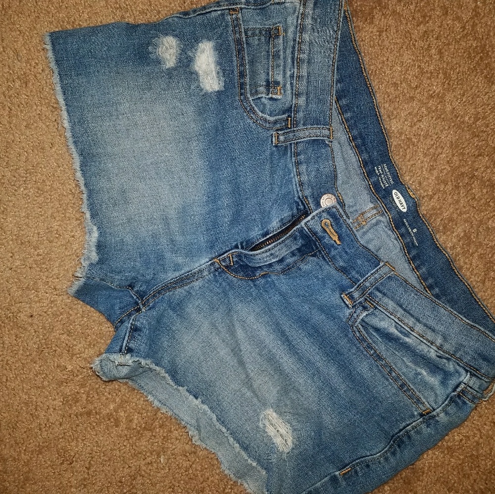 Old navy Distressed shorts